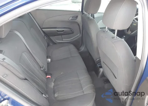 2014 Chevrolet Sonic Lt Auto z USA, uszkodzony, nr VIN 1G1JC5SH5E4158757